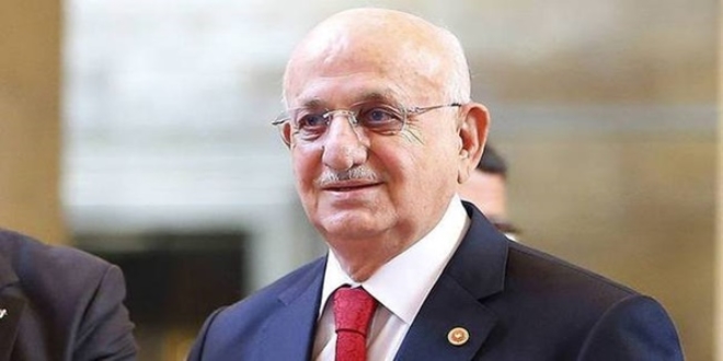'Terör, merör hepsinin üstesinden geleceğiz'