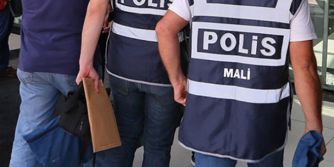 'İlk maaşlarını Gülen'e bağışladılar'