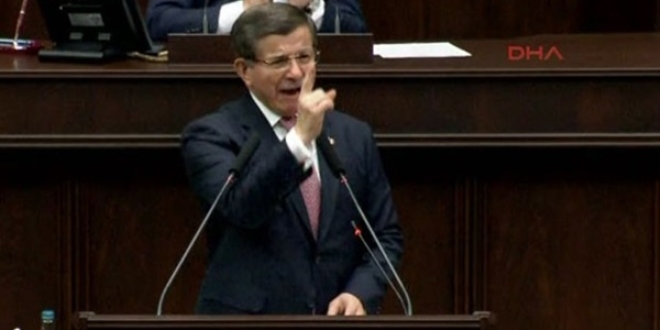 Davutoğlu: Saldırıları lanetliyorum