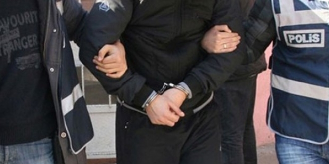 zmir'de HDP'li 8 ynetici tutukland