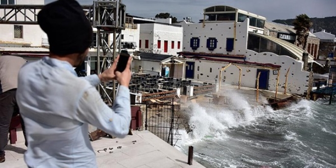 Bodrum'da lodos etkili oluyor