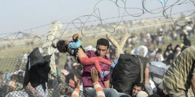 Dikili'ye 2 bin m�lteci