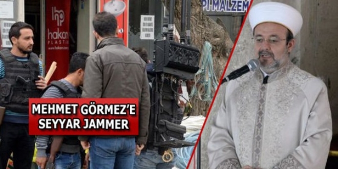 Görmez, Kürtçe hutbesinde kardeşlik mesajı verdi