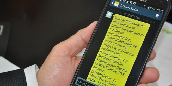 Muhtarları SMS'le dolandırmak istediler