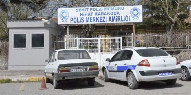 Polis karakoluna molotof atan 2 kişi gözaltında