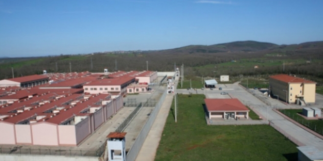 Cezaevi'nde iki g�nde iki ��pheli intihar