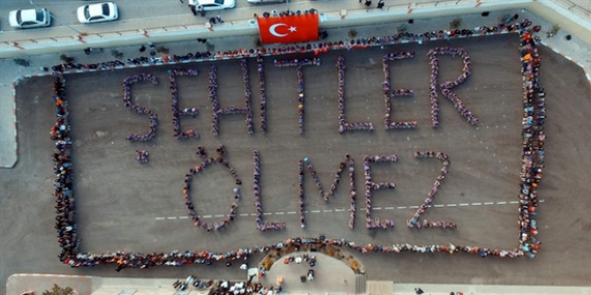 Liseli öğrencilerden muhteşem koreografi