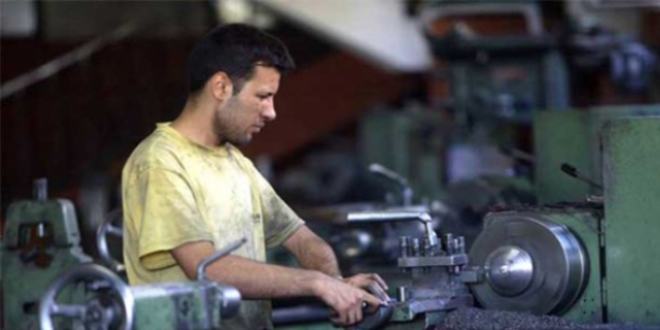 Emeklili�i gelen i��i i�ten ��kart�labilir mi?