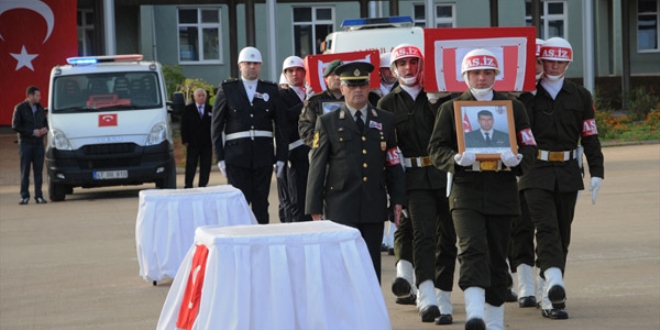 Mardin'de �ehitler i�in t�ren d�zenlendi