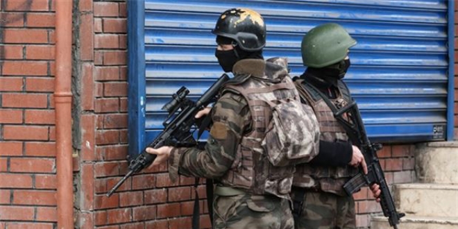 Bitlis'te etkisiz hale getirilen terrist says 3'e ykseldi