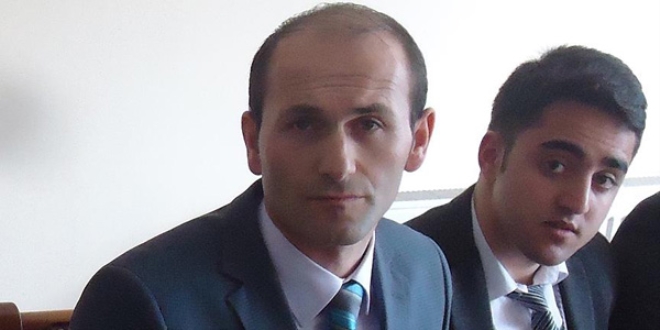 AK Parti İlçe Başkanı, teröristlerin elinden kaçtı