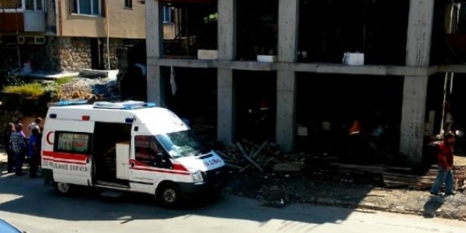 Zonguldak'ta inşaattan düşen işçi öldü