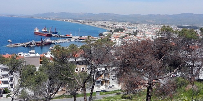 Dikili'de protesto: Gelmesinler