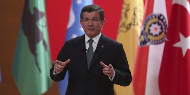 Davutoğlu: Çocuklarınızı polisle korkutmayın