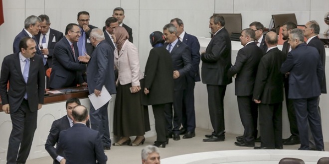 Bakan Ramazanoğlu hakkındaki gensoru kabul edilmedi