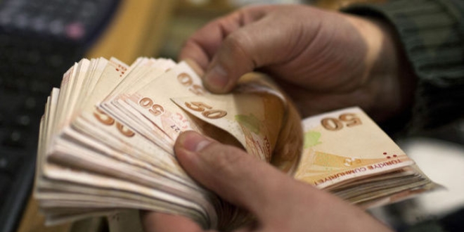 Üst kurullara yeniden maaş sınırı geliyor