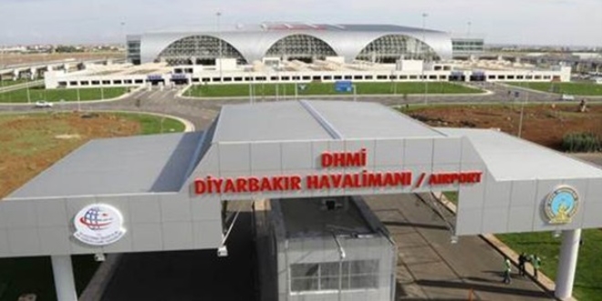 Diyarbakır Havalimanı 'Hava Hudut Kapısı' oldu