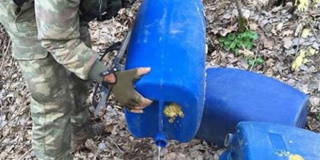 PKK sığınaklarında amonyum nitrat ve yaşam malzemesi ele geçirildi