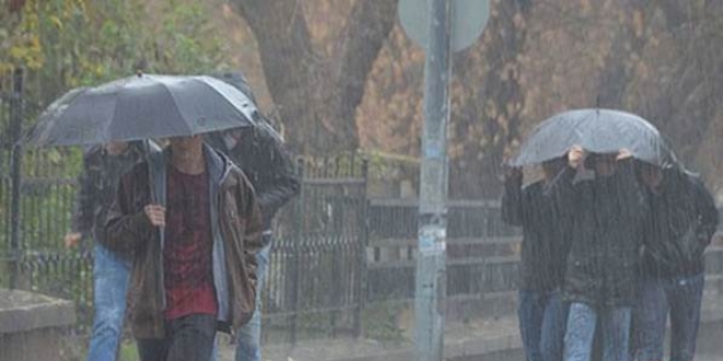 Baz� illerimiz i�in r�zgar, dolu ve f�rt�na uyar�s�