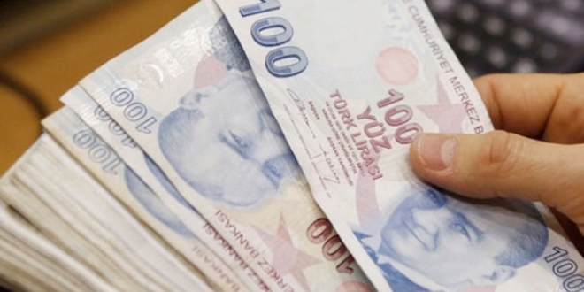 Sosyal yardım alan kişiyi istihdam eden işverene 4 bin lira teşvik