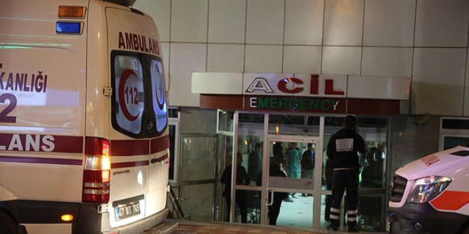 Derik'te Polis lojmanlarına saldırı: 1 şehit