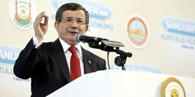 Davutoğlu: Bizde kardeşlik aşkı var