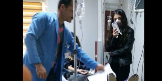 Kaza yapan öğrencileri hastane yerine okula götürdüler
