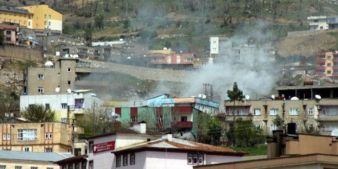 PKK'llarn bulunduu alanlar top atna tutuldu