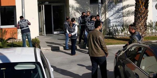 Gaziantep'teki FET operasyonu: 6 kii tutukland