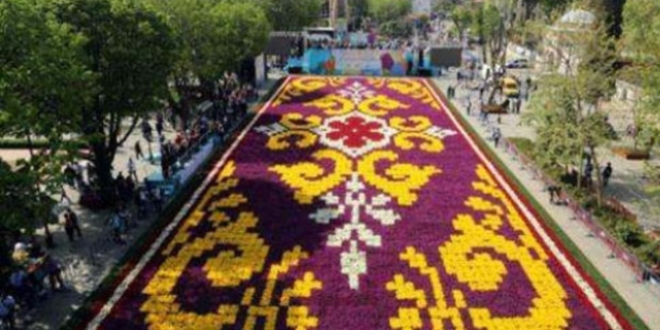 �stanbul'un 563. fetih y�l�na �zel 563 bin lale