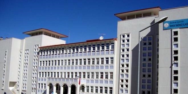 Erzurum'da 11 öğrenciyi taciz eden öğretmen gözaltında