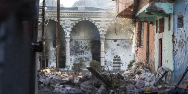 Diyanet, PKK'nın yıktığı camileri yeniden imar ediyor