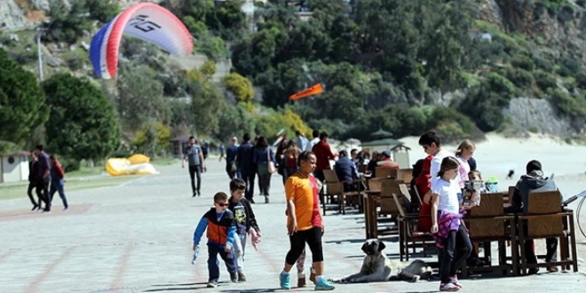 Yarından itibaren hava sıcaklıkları artacak