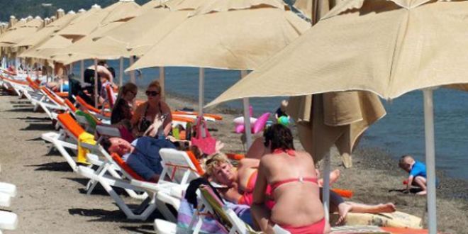 Marmaris plajları hareketlendi