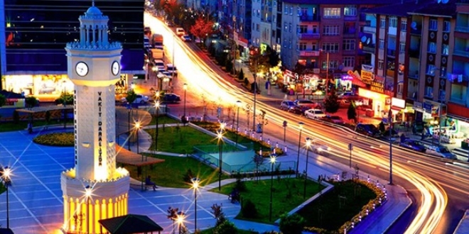 Ba�kentte baz� yollar trafi�e kapat�lacak