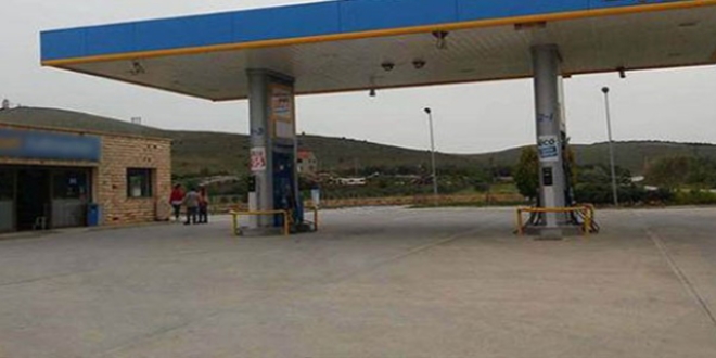 Feribot �cretine zam Bozcaada'n�n tek akaryak�t istasyonunu vurdu