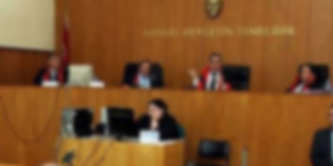 'Sultanahmet sald�r�s�' davas�nda iki san��a tahliye!