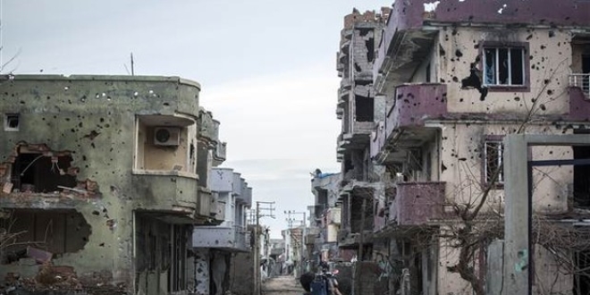 Cizre'de hafif hasarl eve 10 bin TL