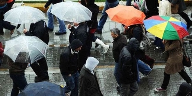 Do�u Karadeniz i�in kuvvetli ya��� ve f�rt�na uyar�s�