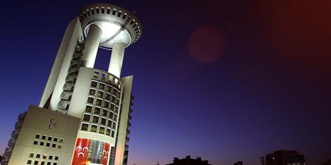 'Korsan kurultay hukuksuz'