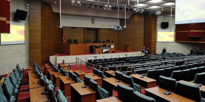 'Uçurumun kenarından Allah korumuş'