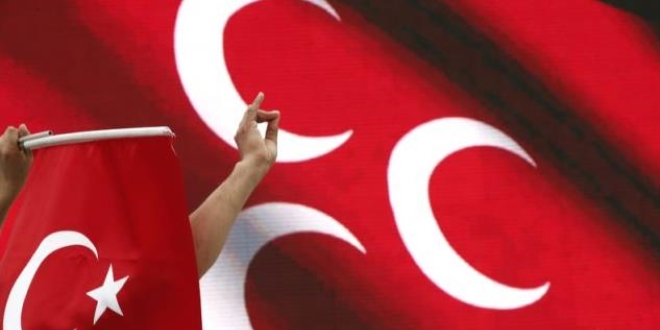 MHP Bolu il, ilçe teşkilatı görevden alındı