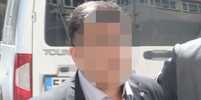 Samsun'da bir ahs polisin tuvalette unuttuu silah ald