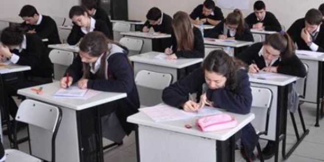 Lise öğrencisi, 30 günden fazla devamsızlık yapamaz