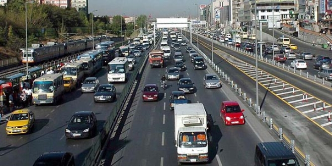 İstanbul'da bazı yollar trafiğe kapatılacak