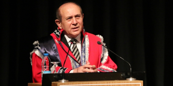 'Anayasay� referanduma mutlaka g�t�rmek istiyoruz'