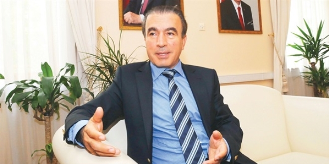 Bostanc: AK Parti'nin laiklikle ilgili problemi yoktur