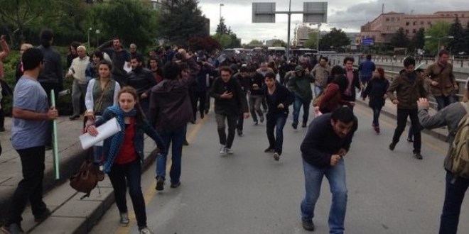 TBMM önünde izinsiz eylemde 2 CHP'liye gözaltı