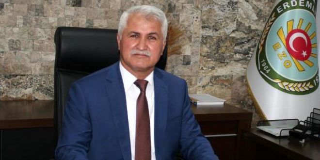 Borç ödemek için makam aracını sattı