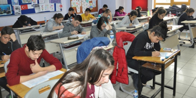 TEOG'da ikinci gün oturumları sona erdi